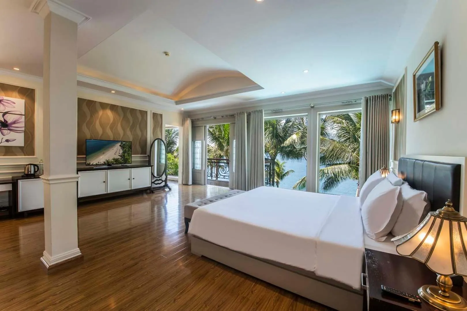 MerPerle Hon Tam Resort Nha Trang